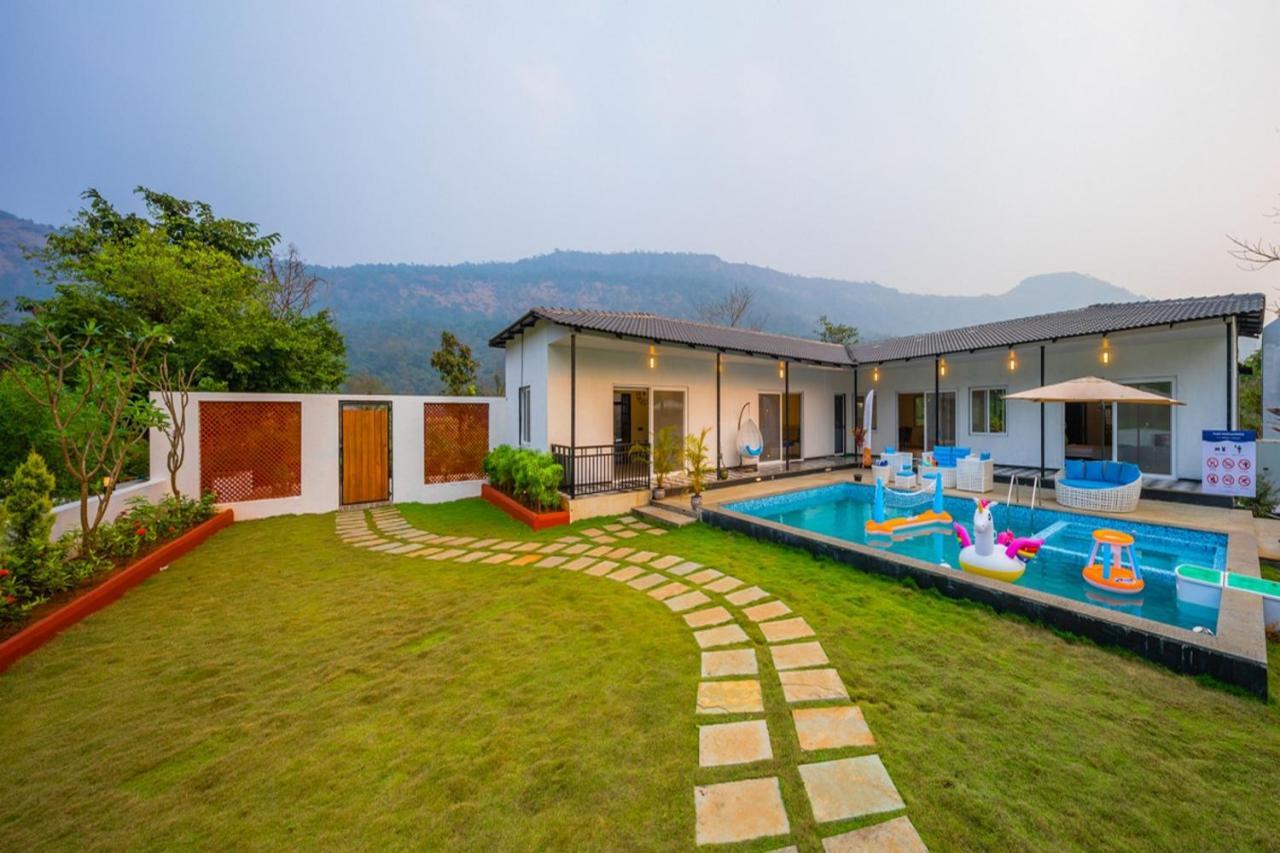 Saffronstays Turquoise Maison, Карджат Экстерьер фото