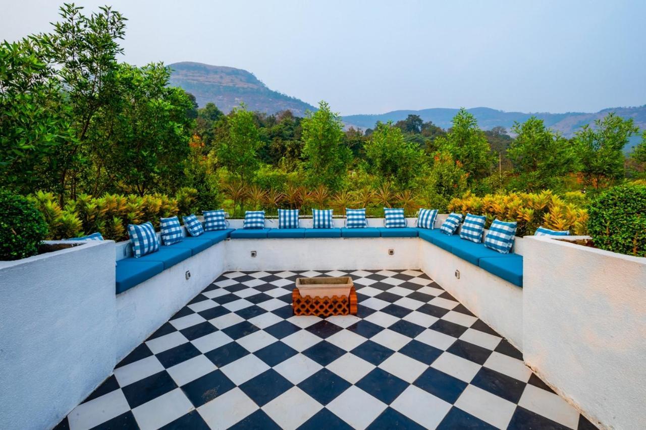 Saffronstays Turquoise Maison, Карджат Экстерьер фото