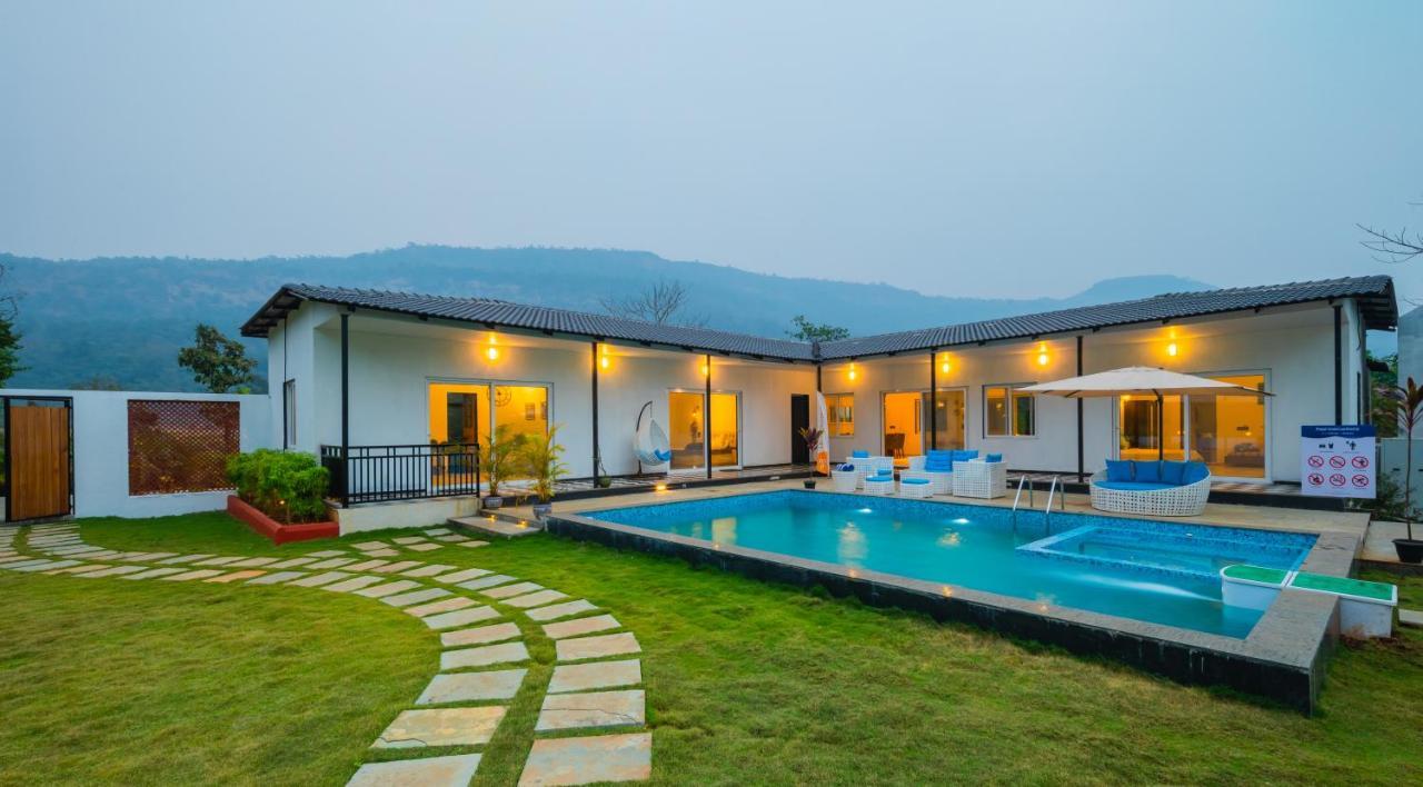 Saffronstays Turquoise Maison, Карджат Экстерьер фото